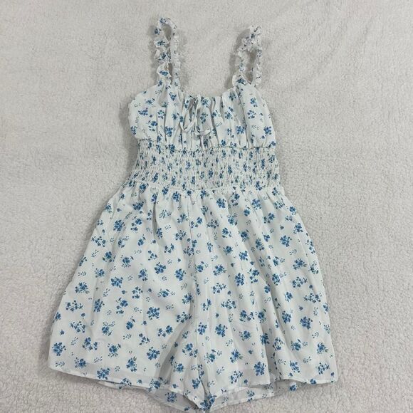 NWT Floral Romper - Picture 2 of 7